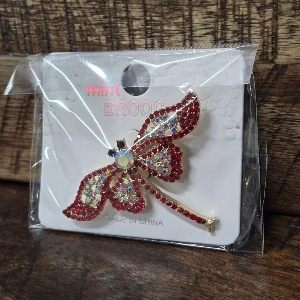 Red, Mint Colorful Crystal Dragonfly Brooch